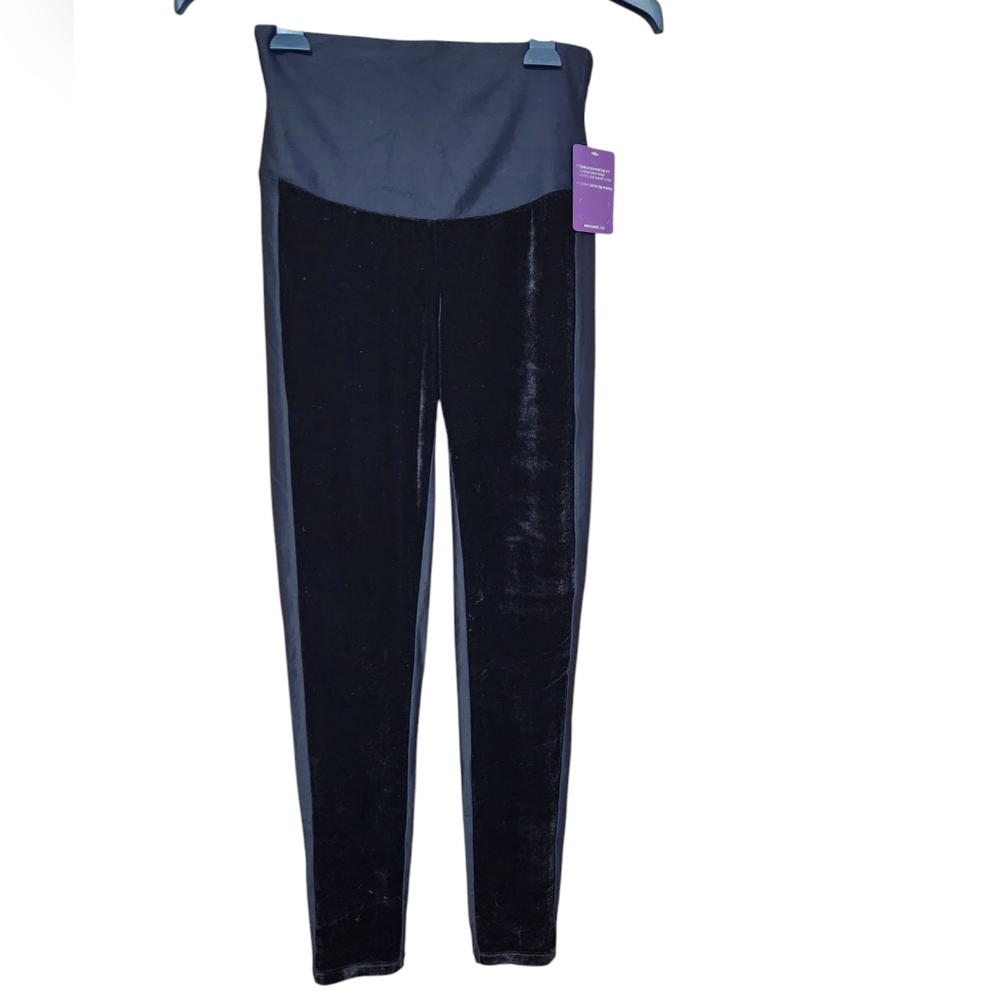NWT Yummie Black Velvet Stretch Leggings Women's Size M High Waisted